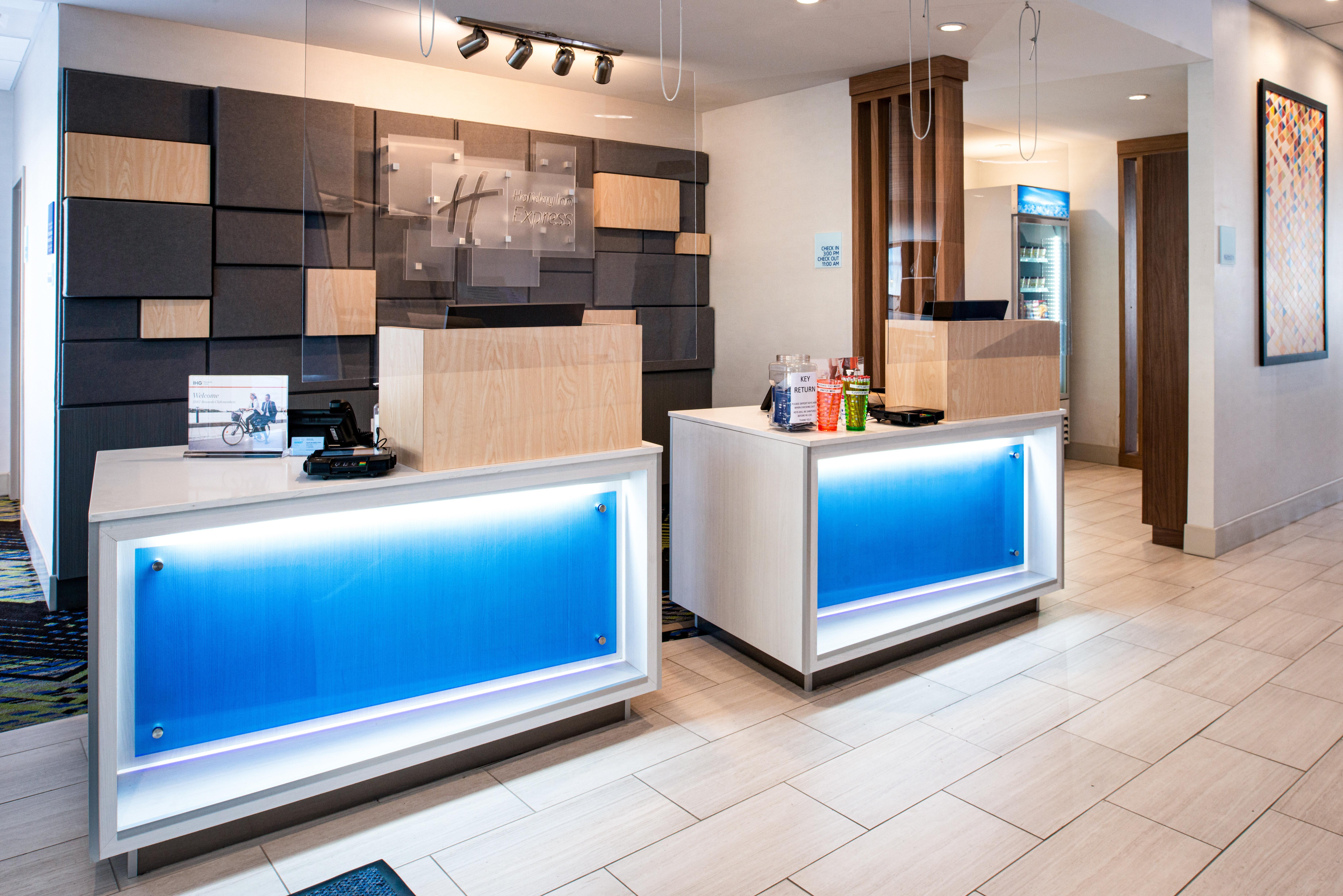 Holiday Inn Express & Suites - Elko By Ihg Екстер'єр фото